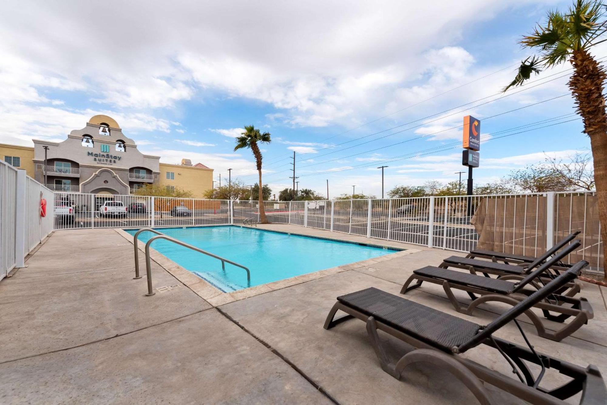 Comfort Inn & Suites El Centro I-8 Exterior foto